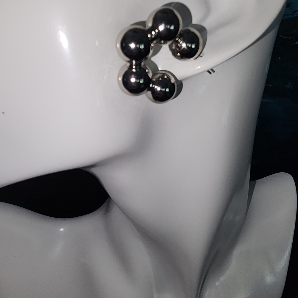 Sleek Hematite Ball Cluster Hoop Earrings - Women Accessories